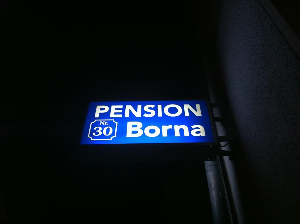 Pension Борна Экстерьер фото